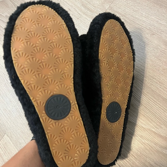 UGG Black Plush Slippers - Picture 4 of 5